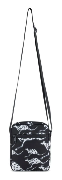 Chiemsee Jump N Fly Shoulderbag S Black -Guess Verkaufsgeschäft CHIEMSEE Jump N Fly Shoulderbag S Black 331019