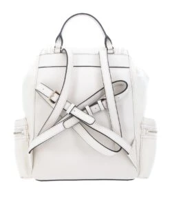 Guess Kersti Large Flap Backpack Stone 6 Guess Kersti Large Flap Backpack Stone -Guess Verkaufsgeschäft GUESS Rucksack Kersti Large Flap Backpack Stone 315818 2