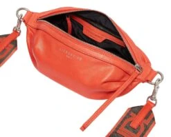 LIEBESKIND BERLIN Scarlet Beltbag Poppy -Guess Verkaufsgeschäft LIEBESKIND BERLIN Guerteltasche Scarlet Beltbag Poppy 323317 2